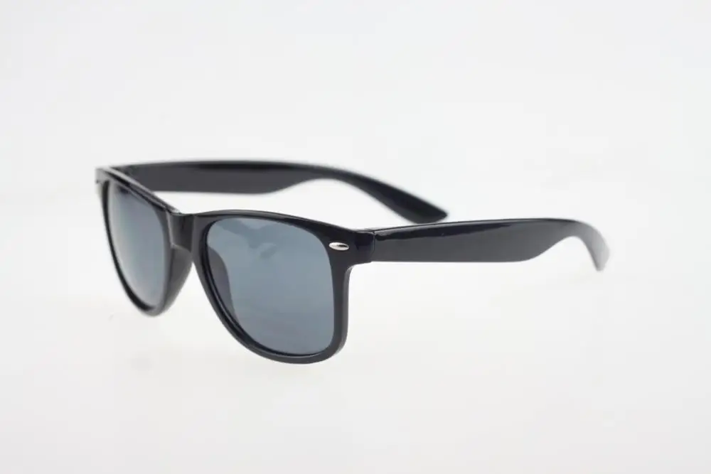 500 шт/партия мужские и женские стильные солнцезащитные очки с wayfarer для рекламных подарков - Цвет: Black
