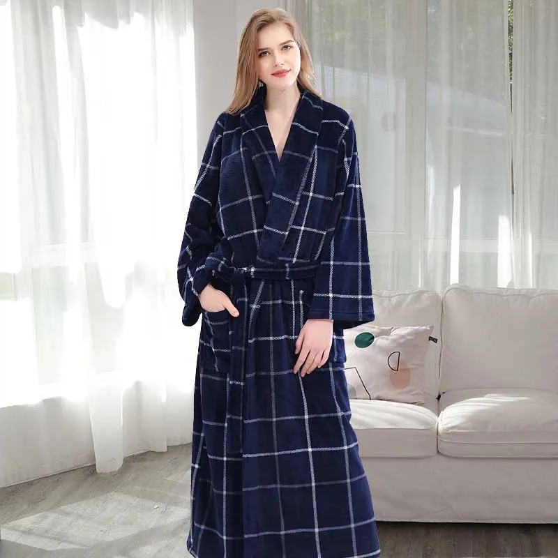women blue plaid Фланелевый клетчатый ночной халат унисекс, зимний плотный длинный халат для влюбленных пар с поясом, Мужская Ночная рубашка - Цвет: women blue plaid