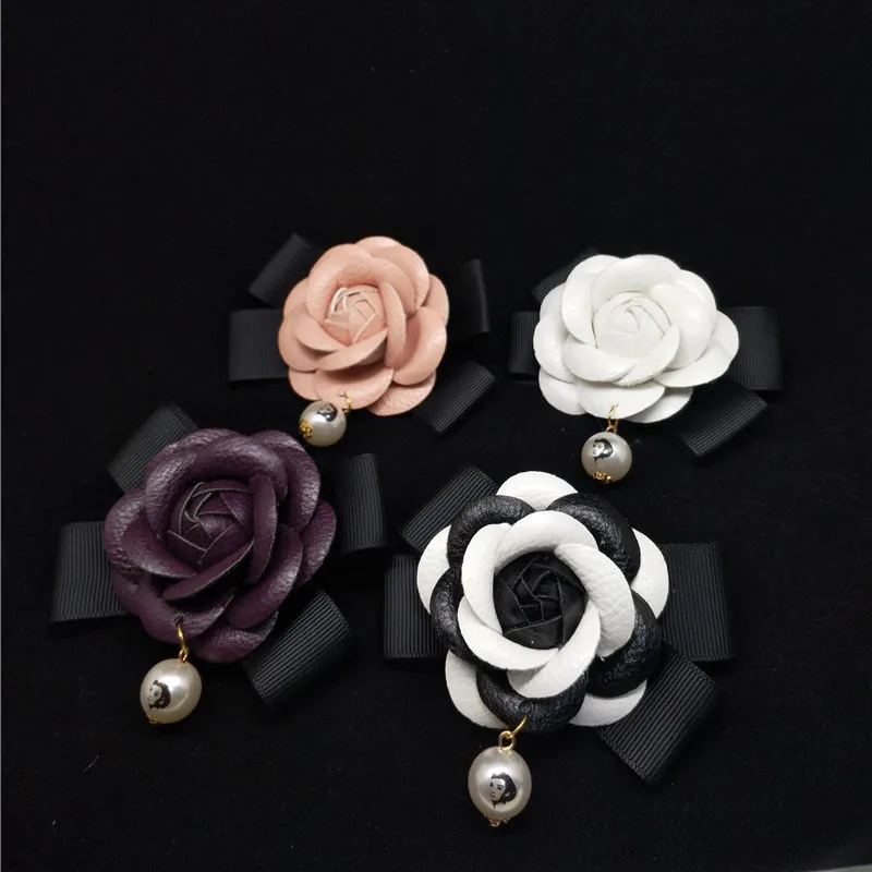 IN Stock Female All Match Charm Camellia Flower Brooch Quality Leather Black&White&Rose&Mix Cloth Bow Pearl Women Diy Brooches