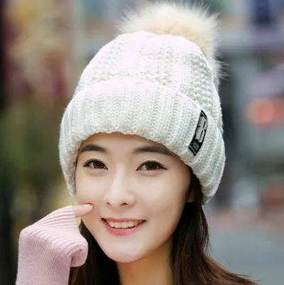 Теплая зимняя вязаная шапка skullies beanies, женская брендовая Высококачественная зимняя женская Лыжная шерстяная меховая шапка с помпонами, вязаный шарф - Цвет: white Hat