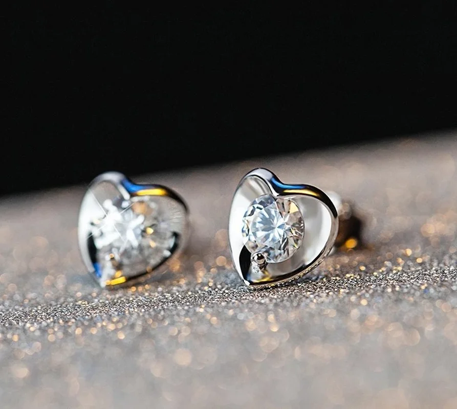 С милым сердечком из циркона камень серебро Цвет в Корейском стиле серьги для