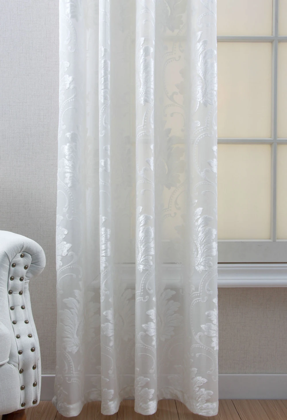 13132341279_2144474107