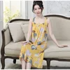 Yellow giraffe