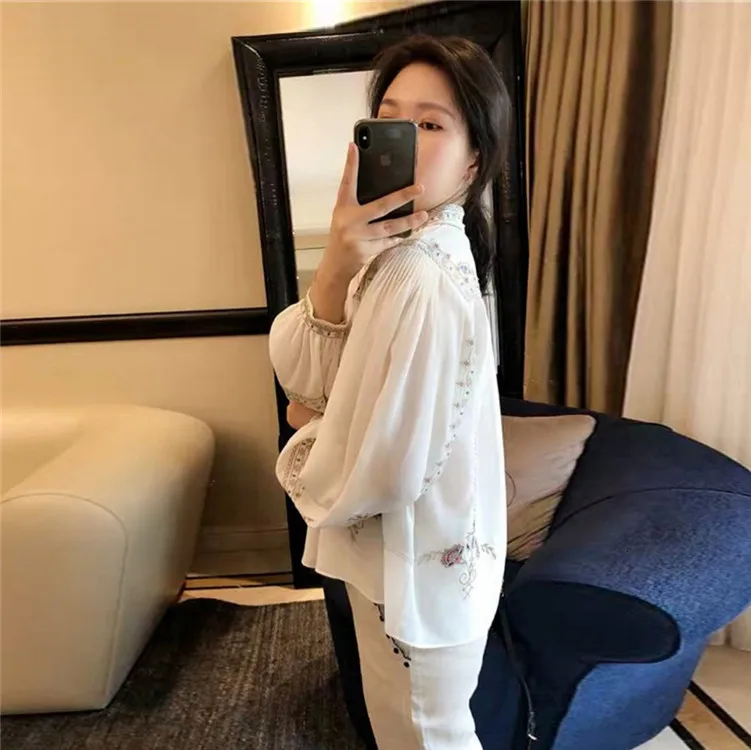 TVVOVVIN Indie FolK Nation Style Embroidery Floral Shirt Woman Lantern Sleeve Chiffon Shirt Long Latern Sleeve Shirt ZX131