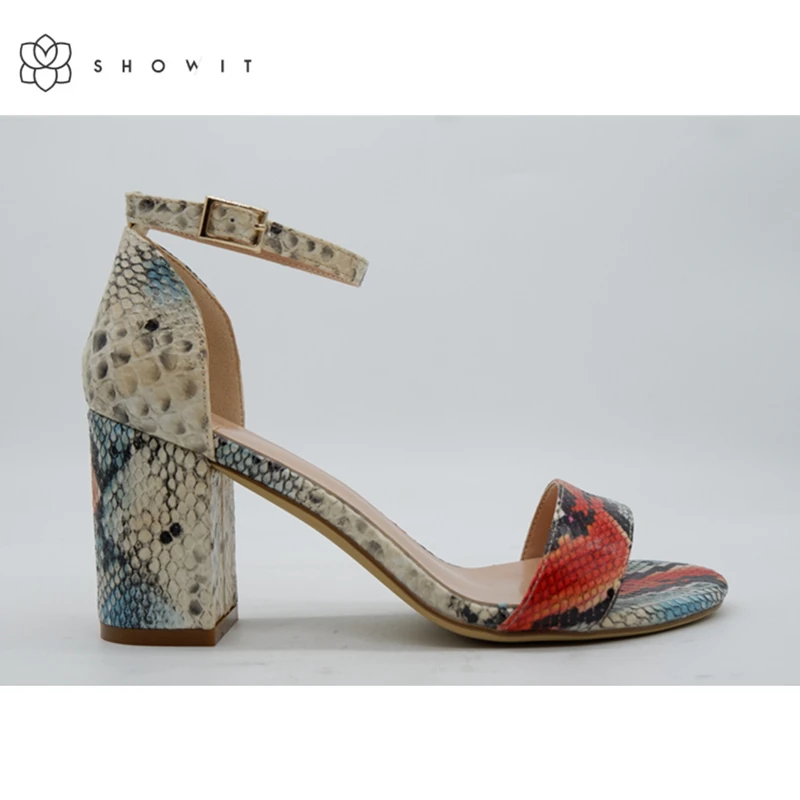 

Spring and summer new sexy color snake pattern word with sandals casual thick heel thick bottom large size sandals women
