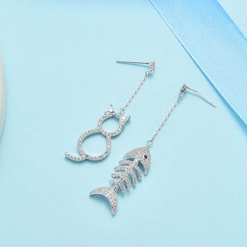 

Kitty Cat & Fish Bone Shaped Drop Earrings Women Rhinestone Minimalistic Handmade Asymmetrical Dangling Earrings Animal Jewelry