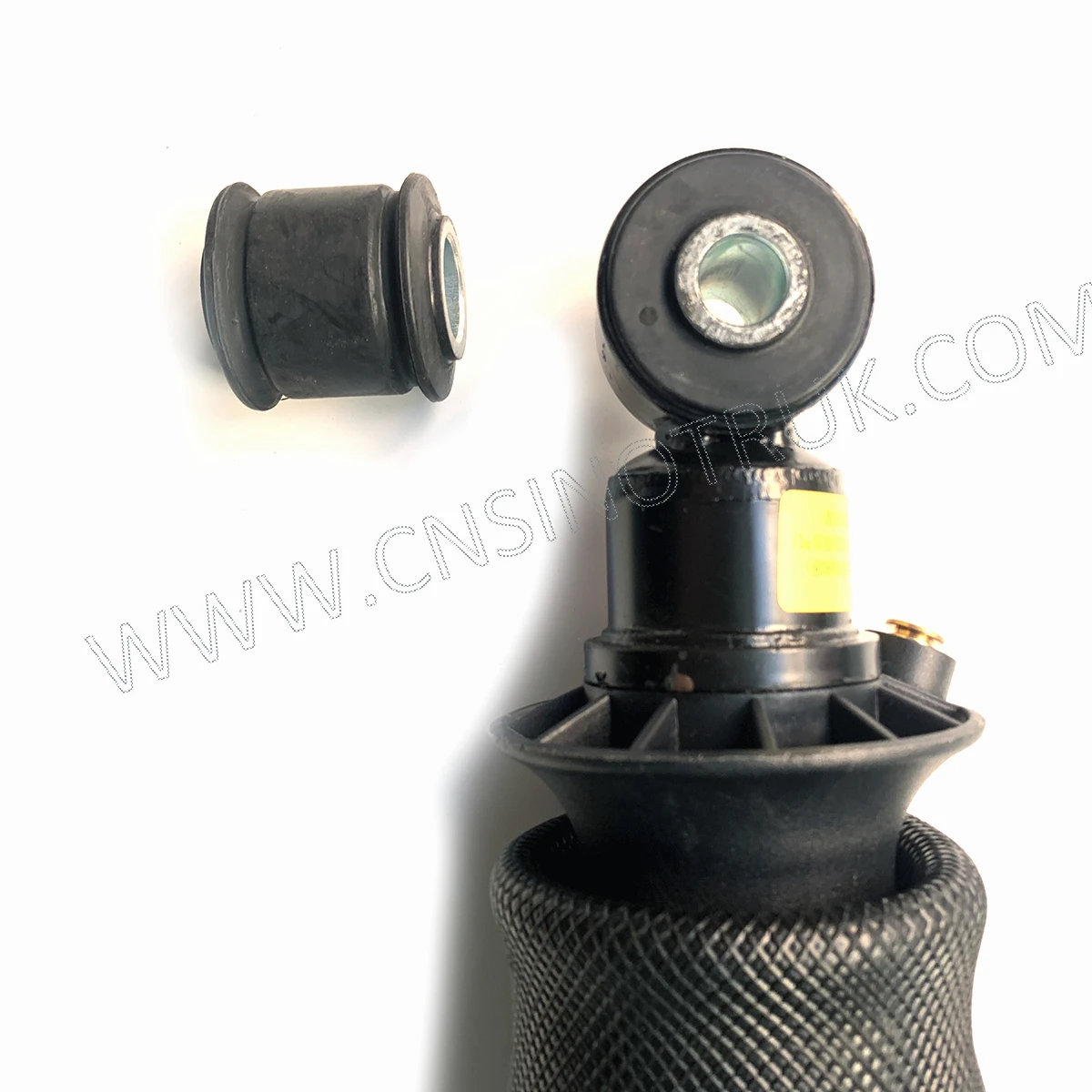 Shock absorber rubber sleeve for Sinotruk Howo A7 T7H cab front 