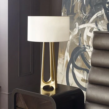 

Post Modern Light Luxurious Arts A Living Room Sofa Desk Lamp Originality Model House Study Bedroom Bedside Designer Desk Lamp