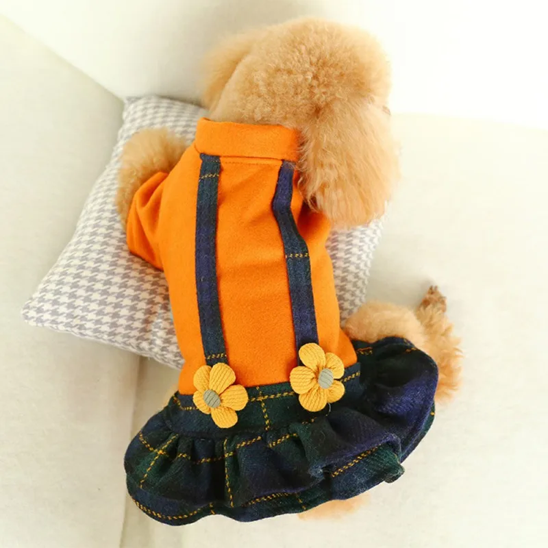 

Dog Winter Dress Fake Suspender Skirt Clothes With Flowers Pet Dog Clothing For Chihuahua Yorkies Teddy Bichon Warm Stripe Skirt