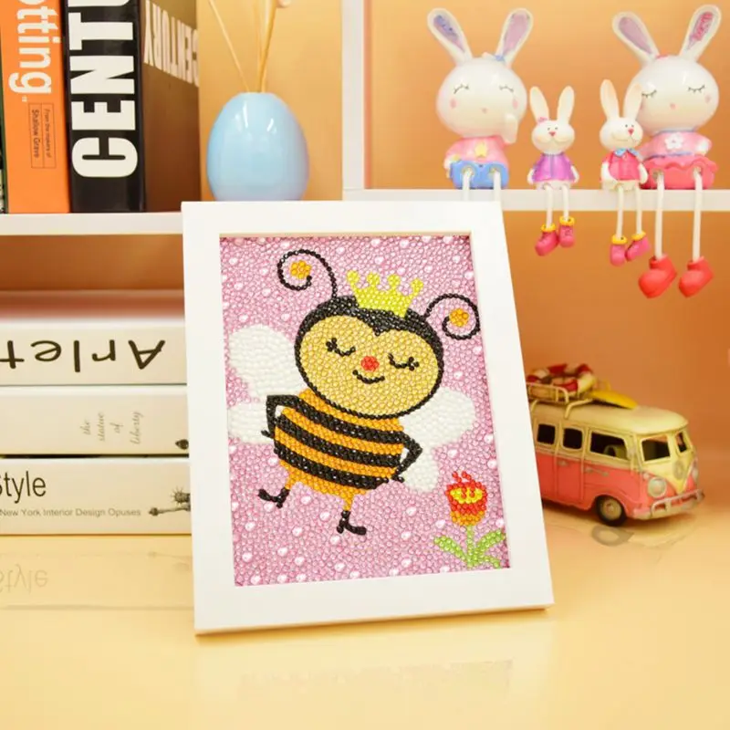 Bee Bee DIY 5D Full Drill Round Diamond Painting  Picture Cross Stitch Kit Embroidery Handmade Home Decor With Frame For Kids