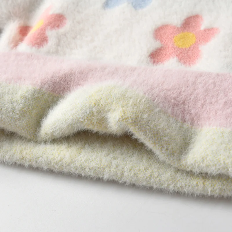 12018263311_2133265176