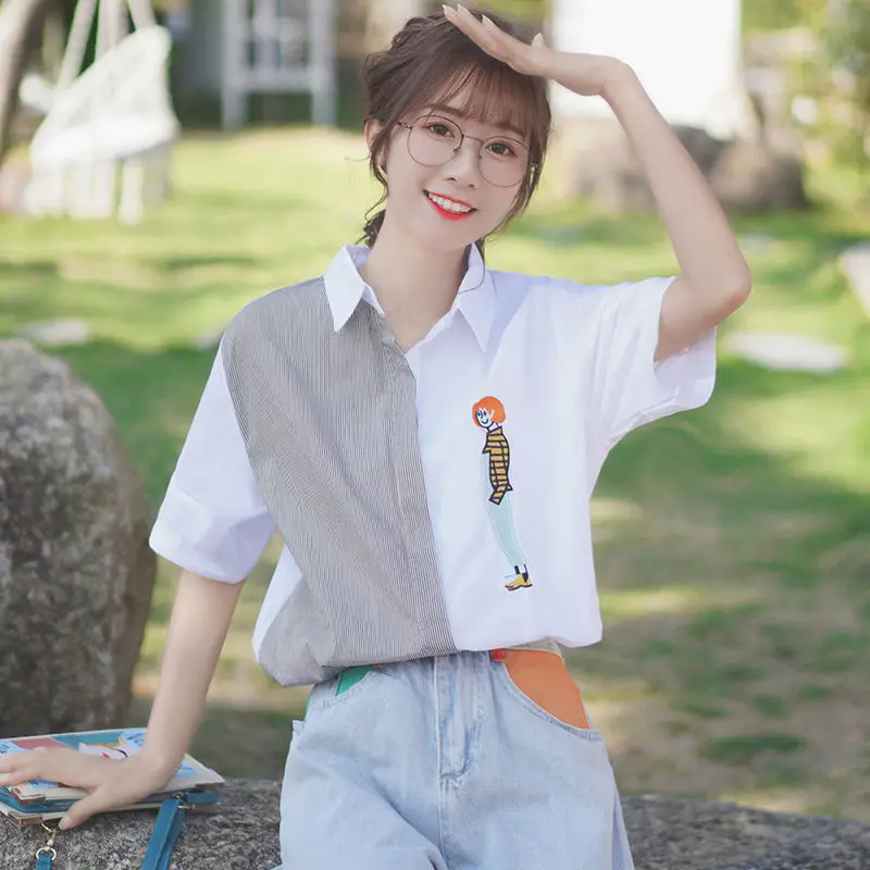 

Women's Korean Shirt Striped Cratoon Printed Blusa 2020 Summer New Casual Loose Student Embroidery Patchwork Half-sleeved Blouse