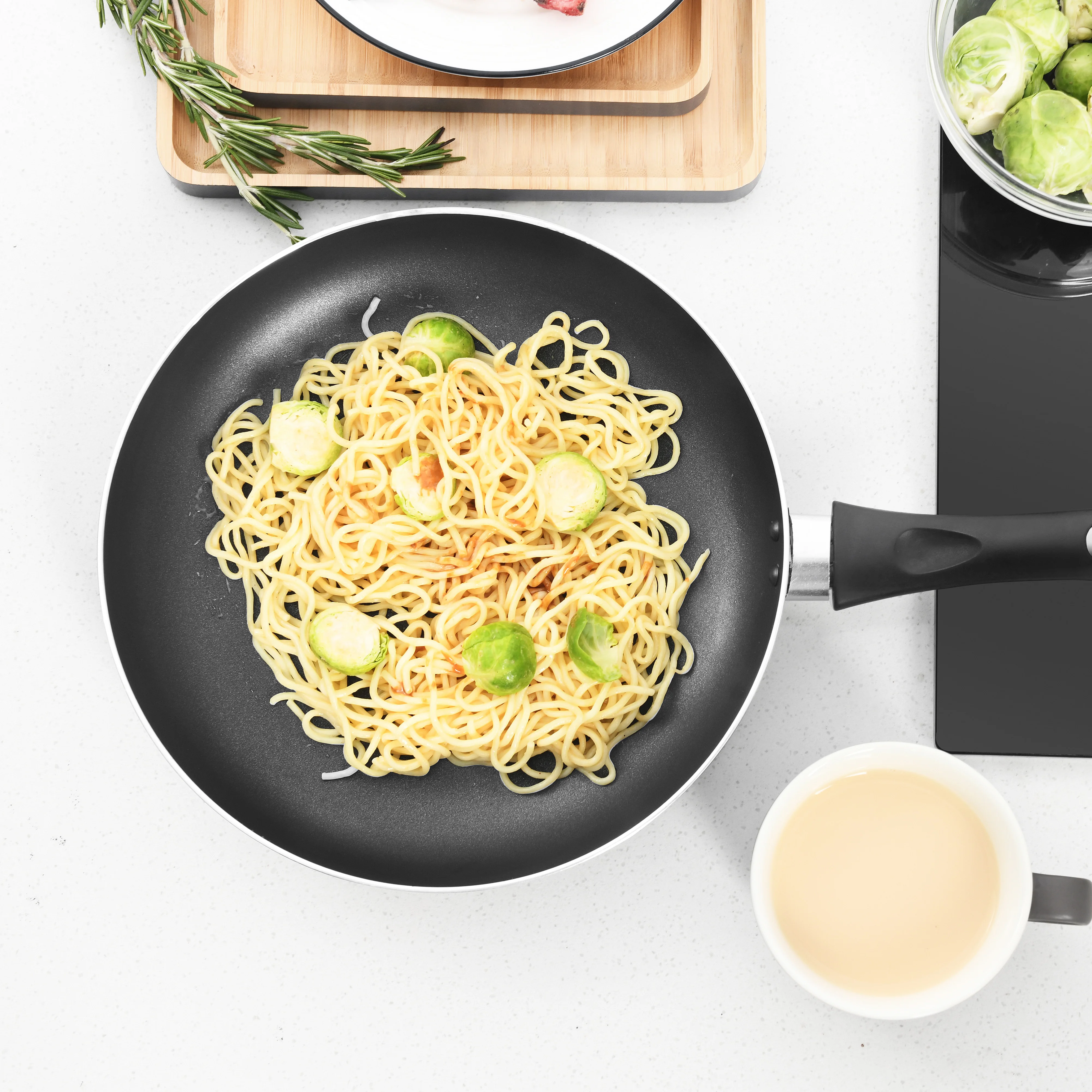 COOKER KING 26CM Starlight Skillet Anti-Warp Scratch Resistant Nonstick Crepe Pan Cool Handle Nonstick Omelette