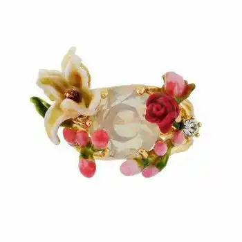 

walk Versailles series yellow lily magnolia butterfly insect gem ring jewelry