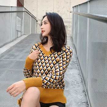 

V Collar Sweater Female Pullover Lazy Loose Coat Short Money Thicken Knitting Shirt 8702