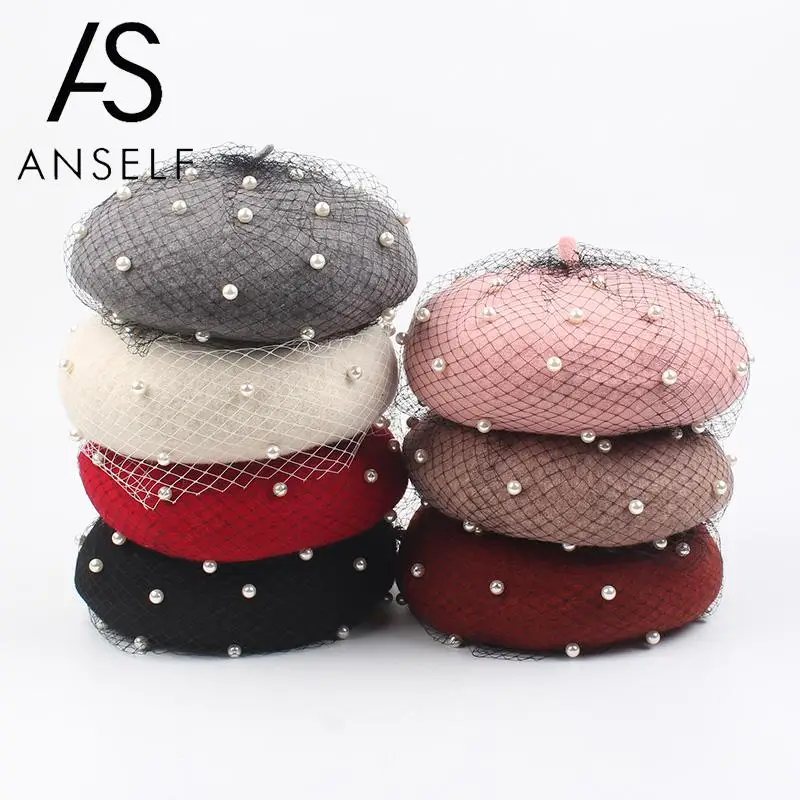 

2019 New Fashion Berets Hats Women Caps 2019 Autumn Winter Berets Hats Beading Mesh Round Crown Painter Hat Beanie Cap Headwear