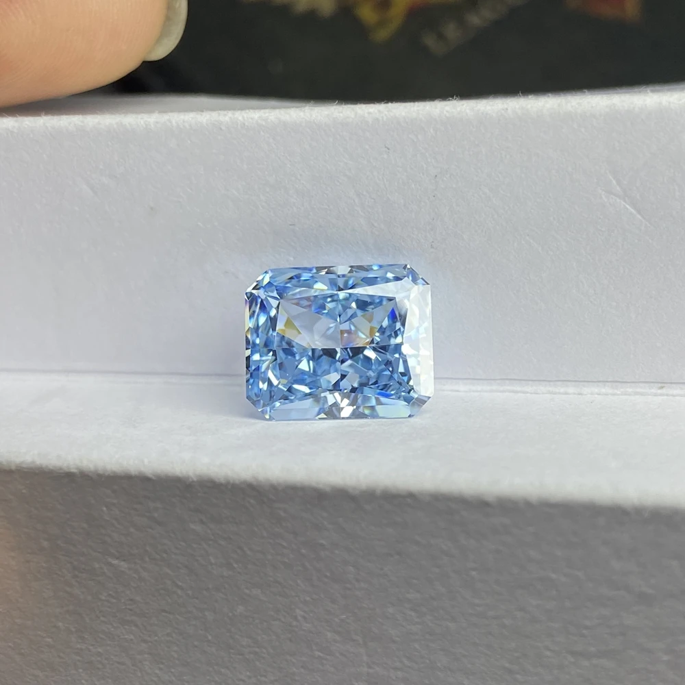 Meisidian 6A CZ 10x12mm 12 CTS Crushed Radiant Cut Light Ice Blue Cubic Zircon Diamond Stone