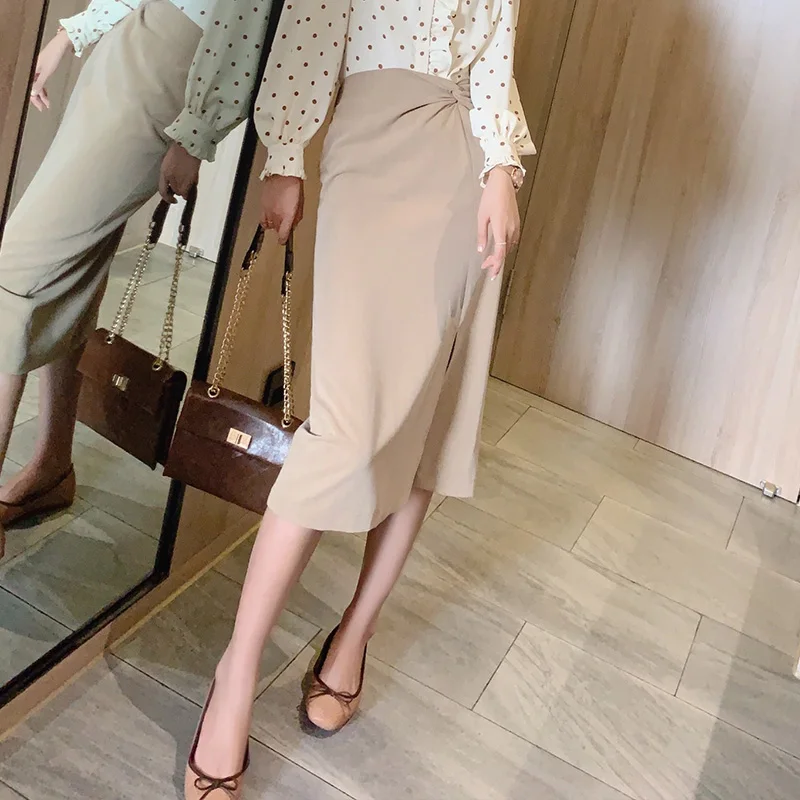 

MISHOW 2019 Autumn Soild Pleated Skirt Women High Waist Slim Fit Open Hem Mid-Calf Length Skirt MX19C1849