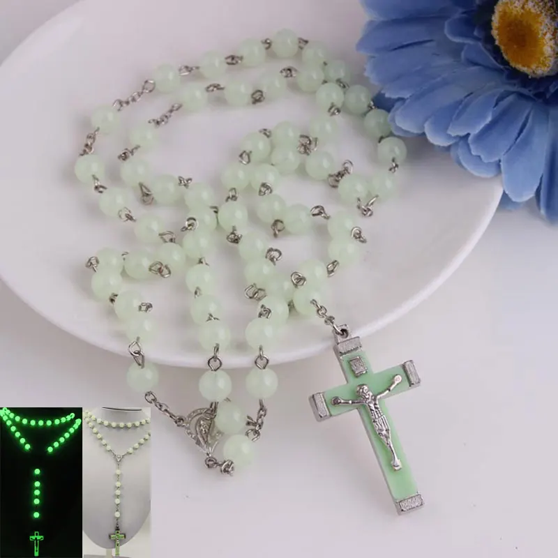 Glow in Dark Plastic Rosary Beads Luminous Noctilucent Necklace Catholicism Religious Jewelry Party Gift EIG88 | Украшения и