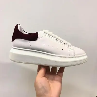Hot Shoes Woman Spring Autumn Leather Woman Casual Flats Lace Up Flats Designer Couple Shoes - Цвет: as pic