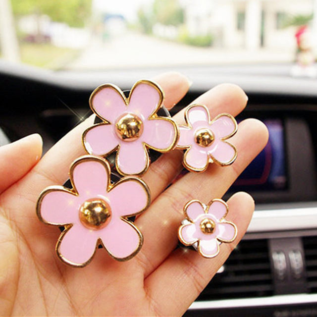 8270004859_1857706160