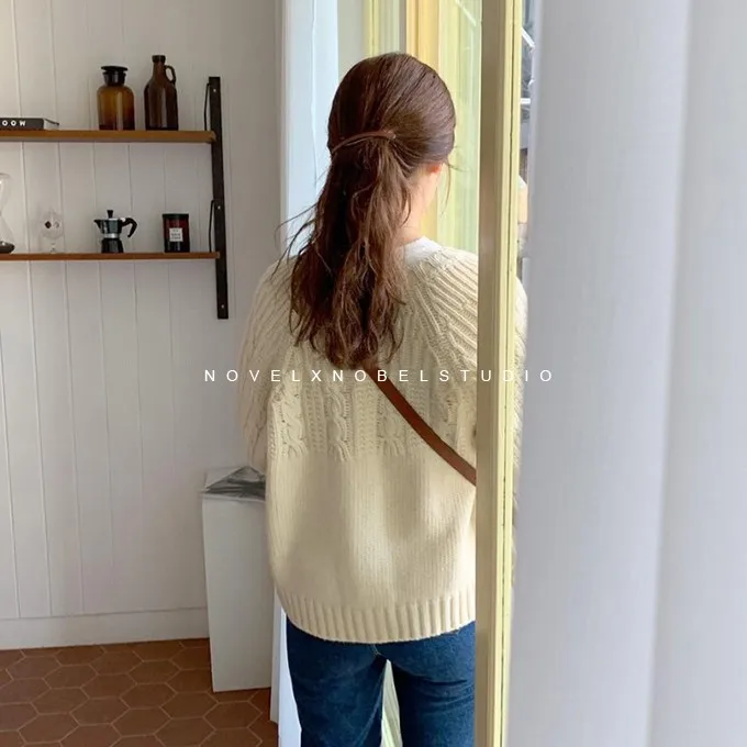 SuperAen Korean Style Women Sweaters Coats Autumn New Solid Color Ladies Sweaters Round Neck Knit Tops Women
