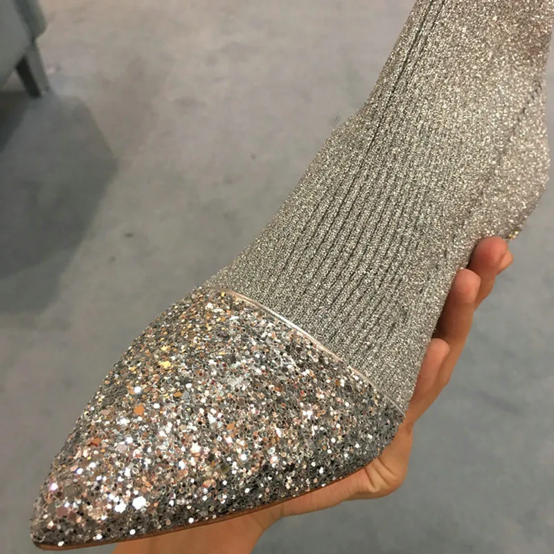 7678190881_958064830