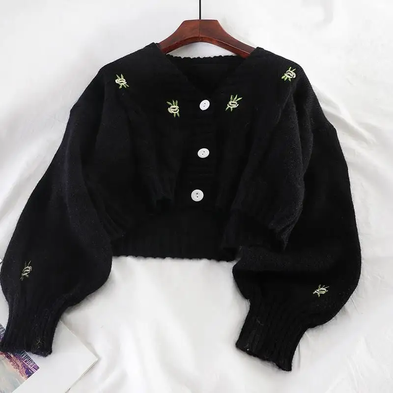 

Floral Embroidery Short Cardigans V Neck Sweaters Women Single Breasted Korean Chaqueta Mujer