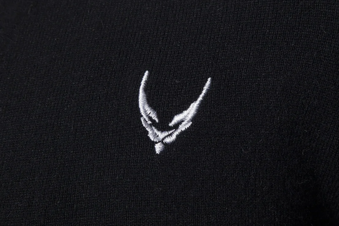 YM039 30#黑色 针织开衫 (3).JPG