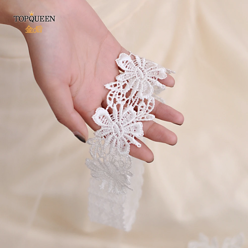 TOPQUEEN Lady Sexy Lingerie Garter Stocking Lace Garter Belt Legs Ring Harness Women Belt Wedding Garter Bridal Girl TH13