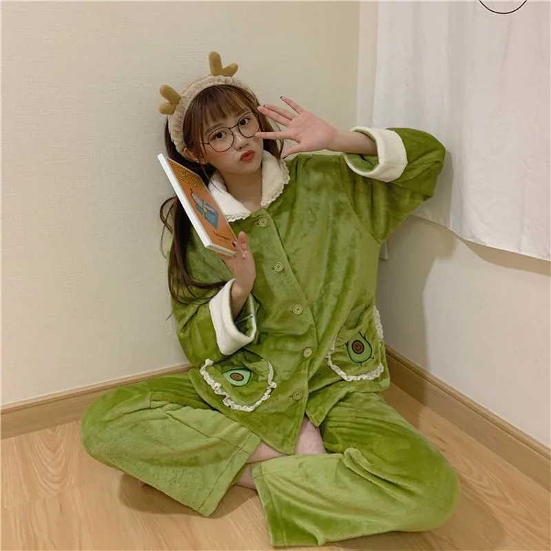 

Pajama Woman Winter Korean Version of Ins Women's Sweet Warmth Embroidered Coral Velvet Warm Pajamas Home Service Two-piece Suit