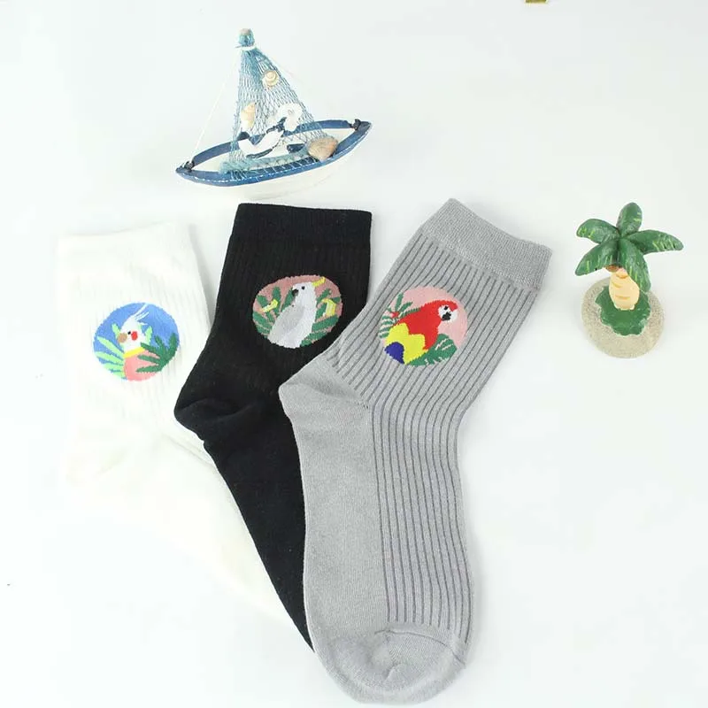 Короткие носки до середины икры для взрослых с мультяшным попугаем яркий