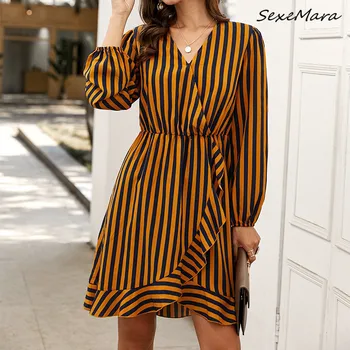 

Spring 2020 Fashion Striped Women Dress Casual V-neck Ruffles Lantern Sleeves Midi Dress