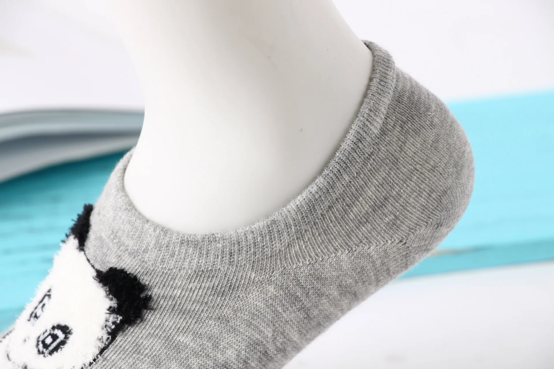 Spring And Summer New Style Japanese-style Cute Cartoon Cotton Women’s Boat Socks Silica Gel Anti-slip Hidden Socks WOMEN'S