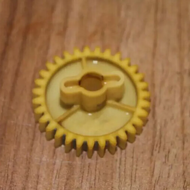 

2pcs/lot)Fuji minilab Old spare parts Expand to print the machine spare gear accessories laser Frontier fuji/350/370/355/375