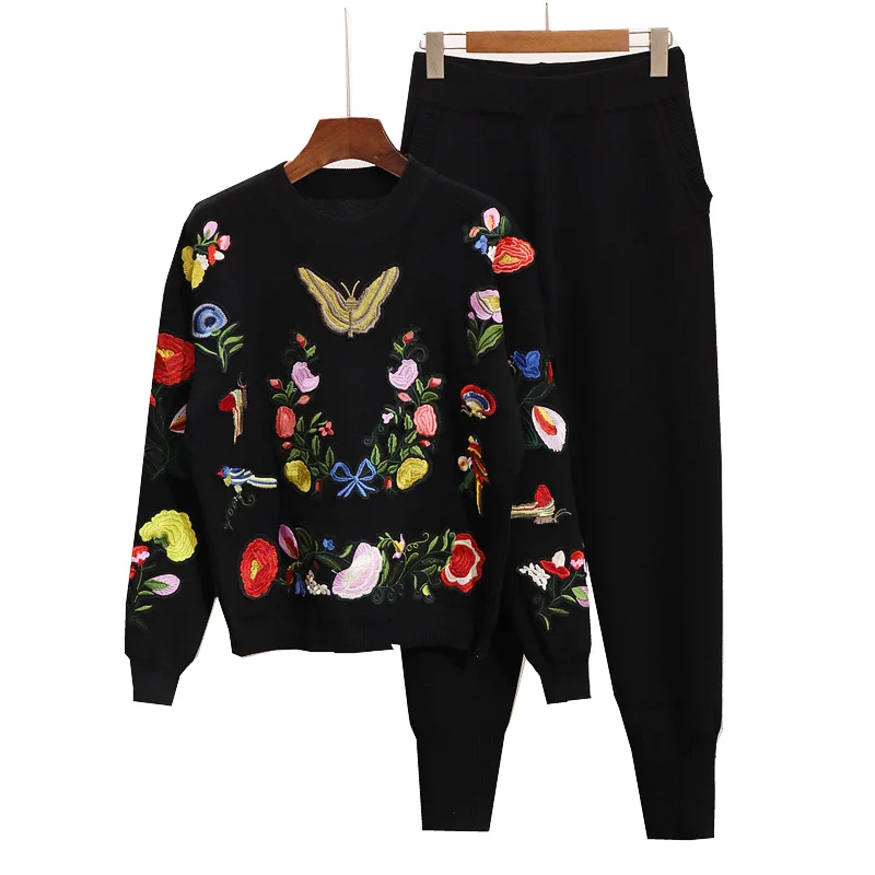 

2020 Spring Autumn 2 Piece Set Women Embroidery Butterfly Flowers Long-sleeve Sweater + Casual Pants Two Piece Set Women H557