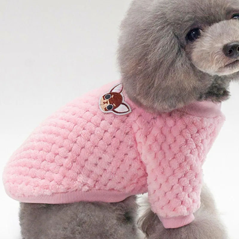 Теплые свитера для домашних животных; милая маленькая собачка; свитера; зимняя одежда для щенков; пижамы для кошек; пальто