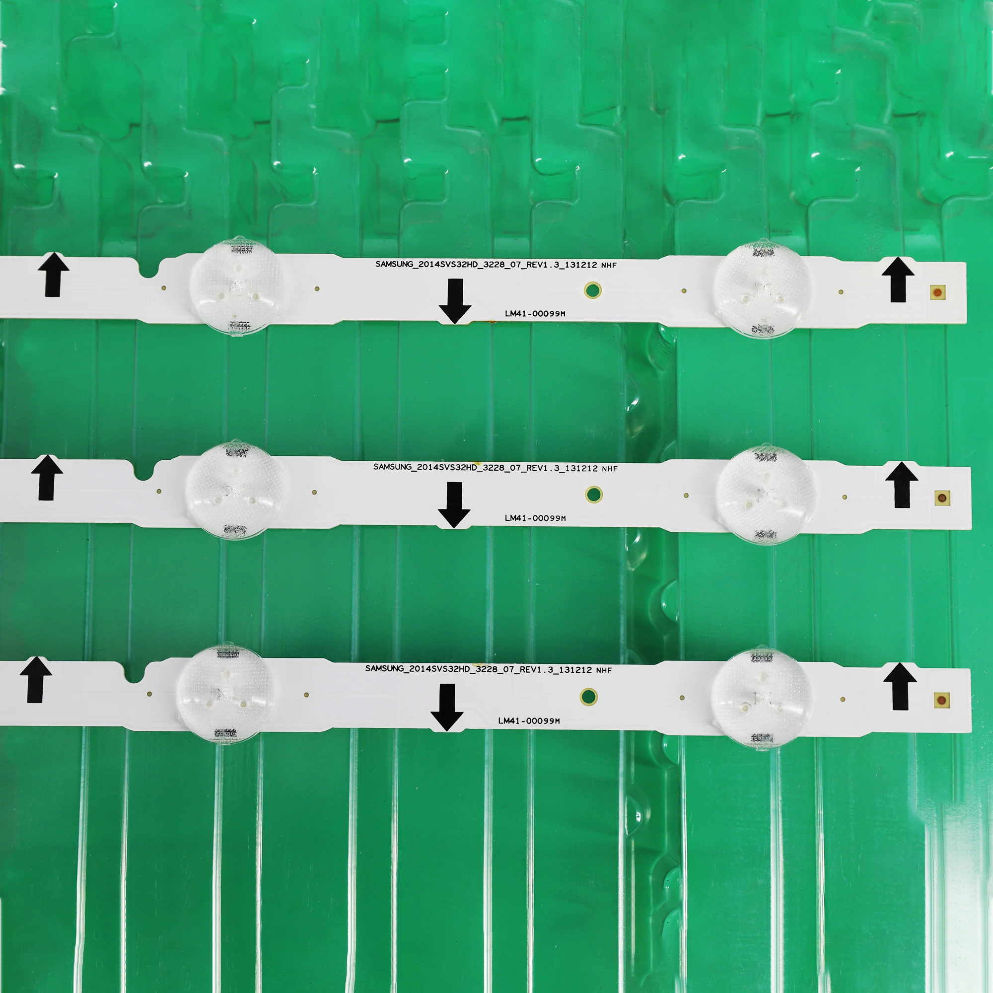 Рисунок 3 - Фонарь с подсветкой 7 ламп для