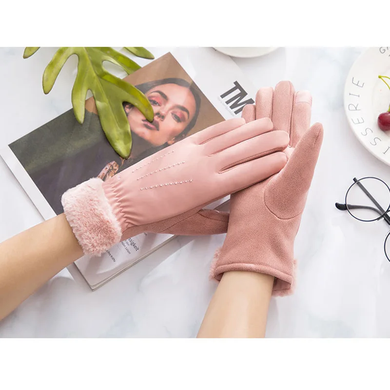 Lovely lace plush wrist touch screen gloves warm winter ladies riding outdoor riding touch screen warm gloves C64C