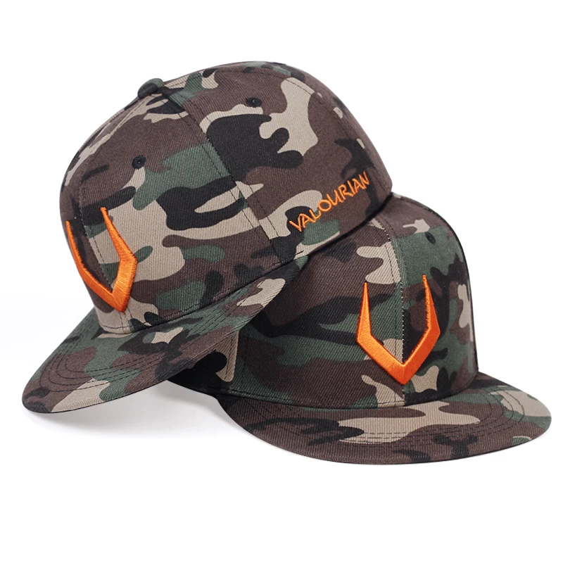 2020 New Horn Horn Embroidery Baseball Cap Fashion Camouflage Style
