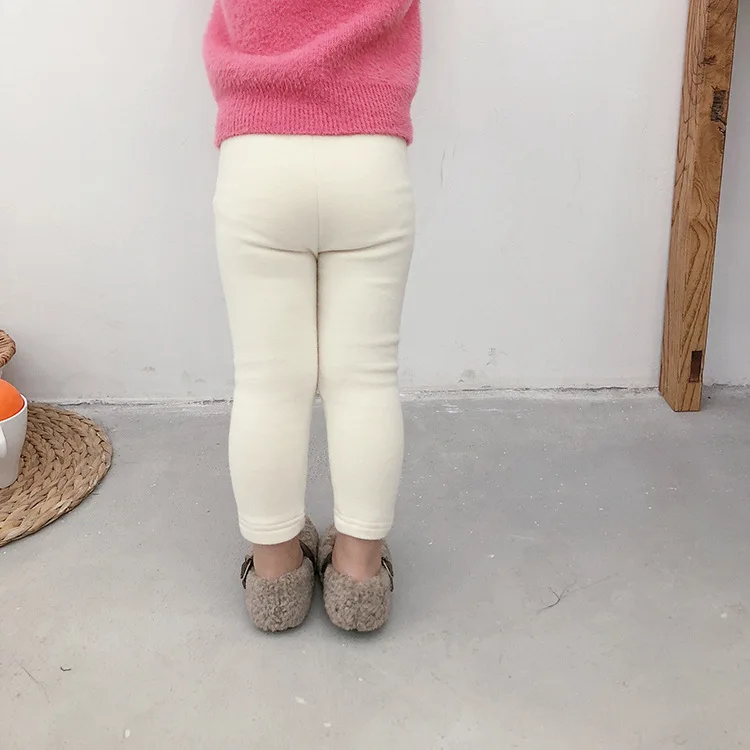 12603637695_1823421814