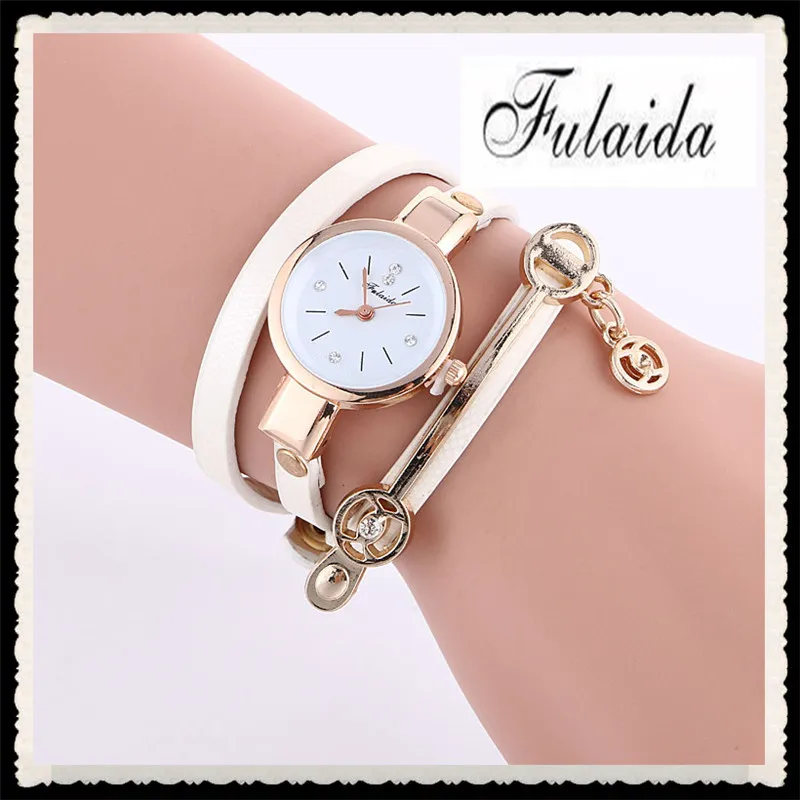 

2016 Classic Dial Watch New Arrival Hot Sales-Ladies' Watch Metallic Decoration with Diamond Quartz Watch