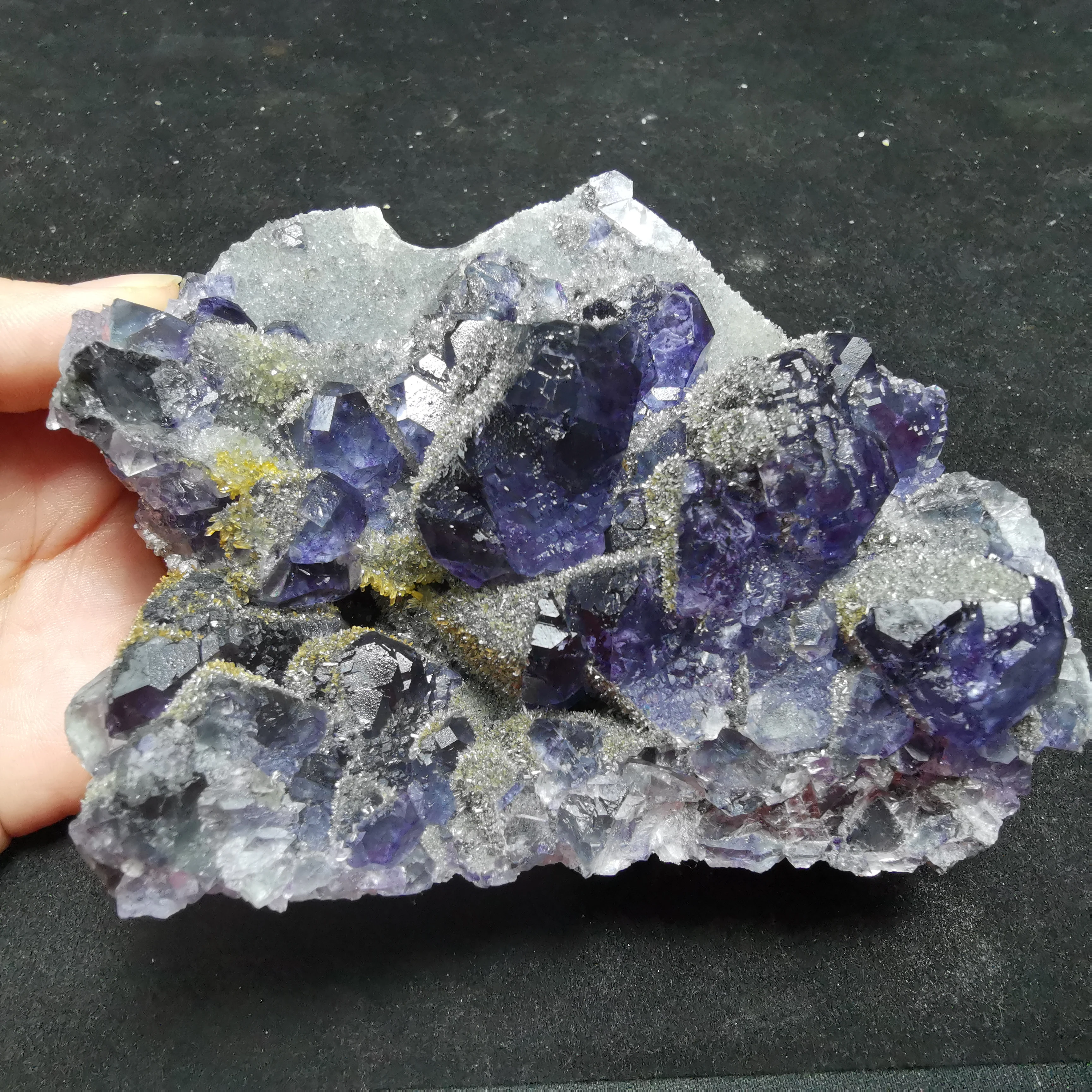 

625gRare natural Fluorite Crystal mica cluster mineral samples