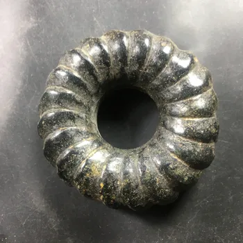 

Iron ore red mountain culture wire jade ring handle