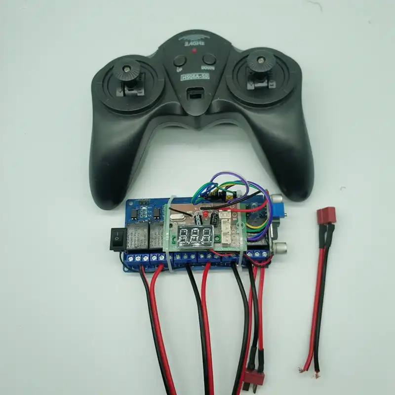 rc boat controller and receiver