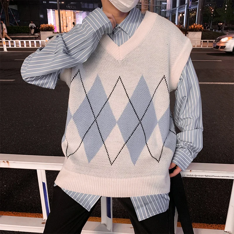 Sweater Vest Men Vintage Plaid Patchwork Loose Fashion Casual Elasticity Sleeveless V-Neck Knitted Vests Male All-match Simple