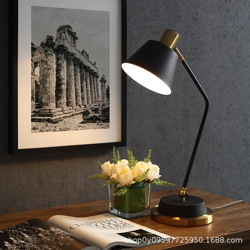 

Nordic desk lamp creative hardware art living room study desk light bedroom bedside table lamp WJ122619