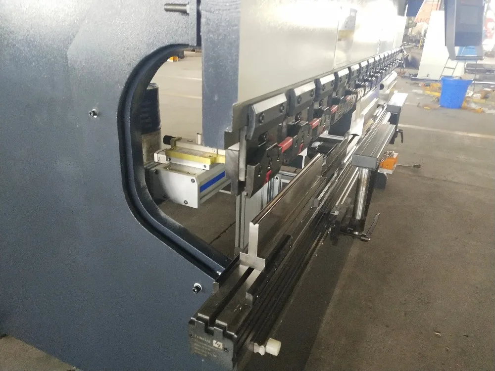 cnc press brake  (20)