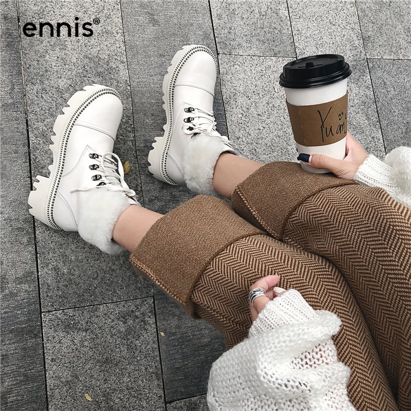 ENNIS/зимние ботинки; женские Ботинки martin из натуральной кожи; ботильоны на натуральном меху; Теплая обувь на платформе со шнуровкой; цвет черный, бежевый; A9330