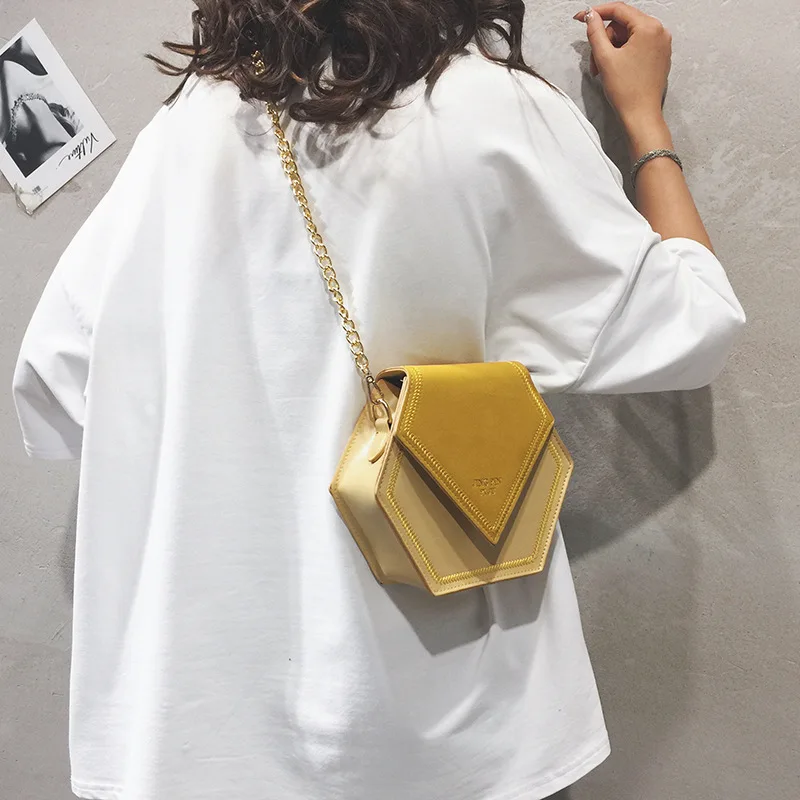 

Ladies 2019 new Korean version of hexagonal fashion matte small square bag Joker chain shoulder slung bag